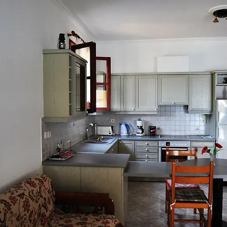 Apartment Avlakia Beach & *